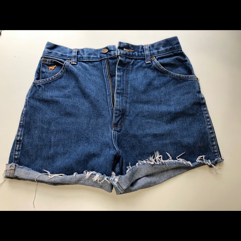 Wrangler High-Rise Cutoffs